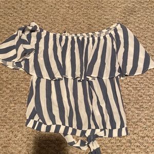 American Eagle off the shoulder top
